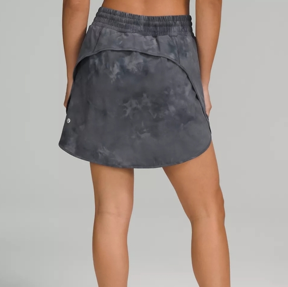Lululemon Hotty Hot High-Rise Skirt Long NWT Athleisure Athletic Summer Vacay - Picture 3 of 12